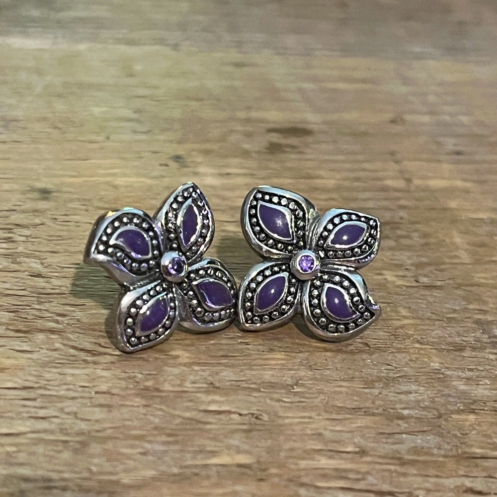 Stainless steel, enamel and amethyst flower earrings